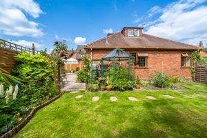 SIDE GARDEN- click for photo gallery